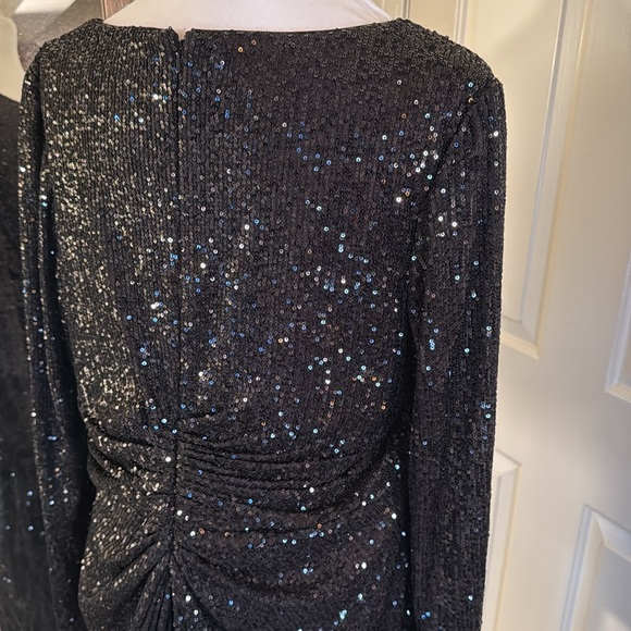 MAC DUGGALBlack Long Sleeve Sequin Gathered Waist Dress